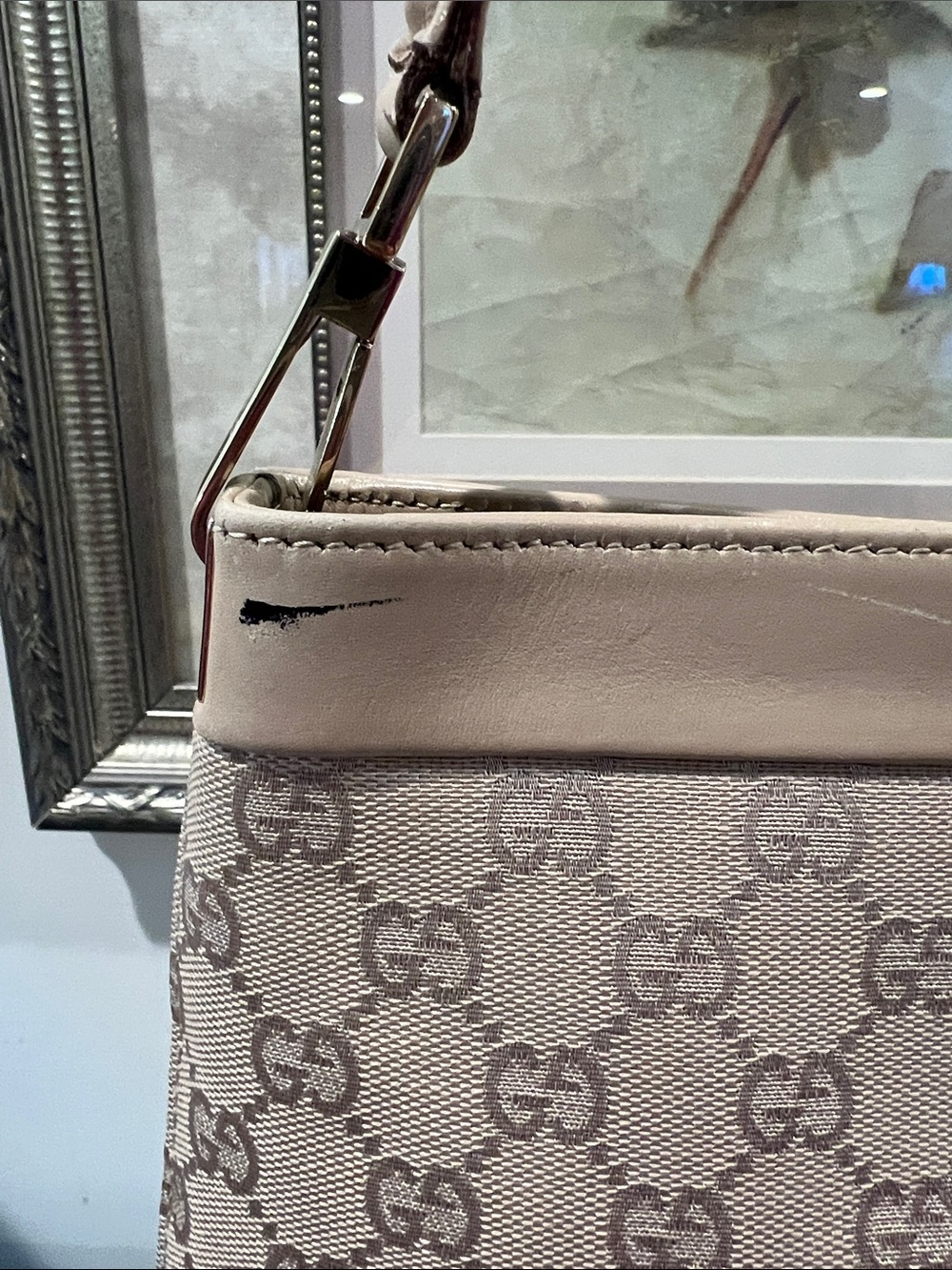Gucci Tan Monogram Shoulder Bag - Picture 5 of 13